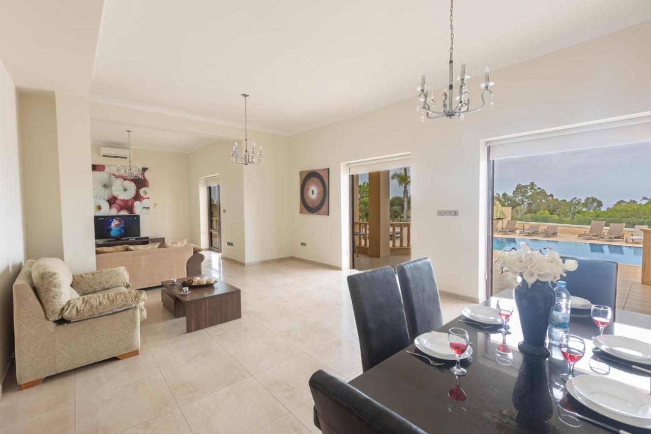 Sparta Luxury