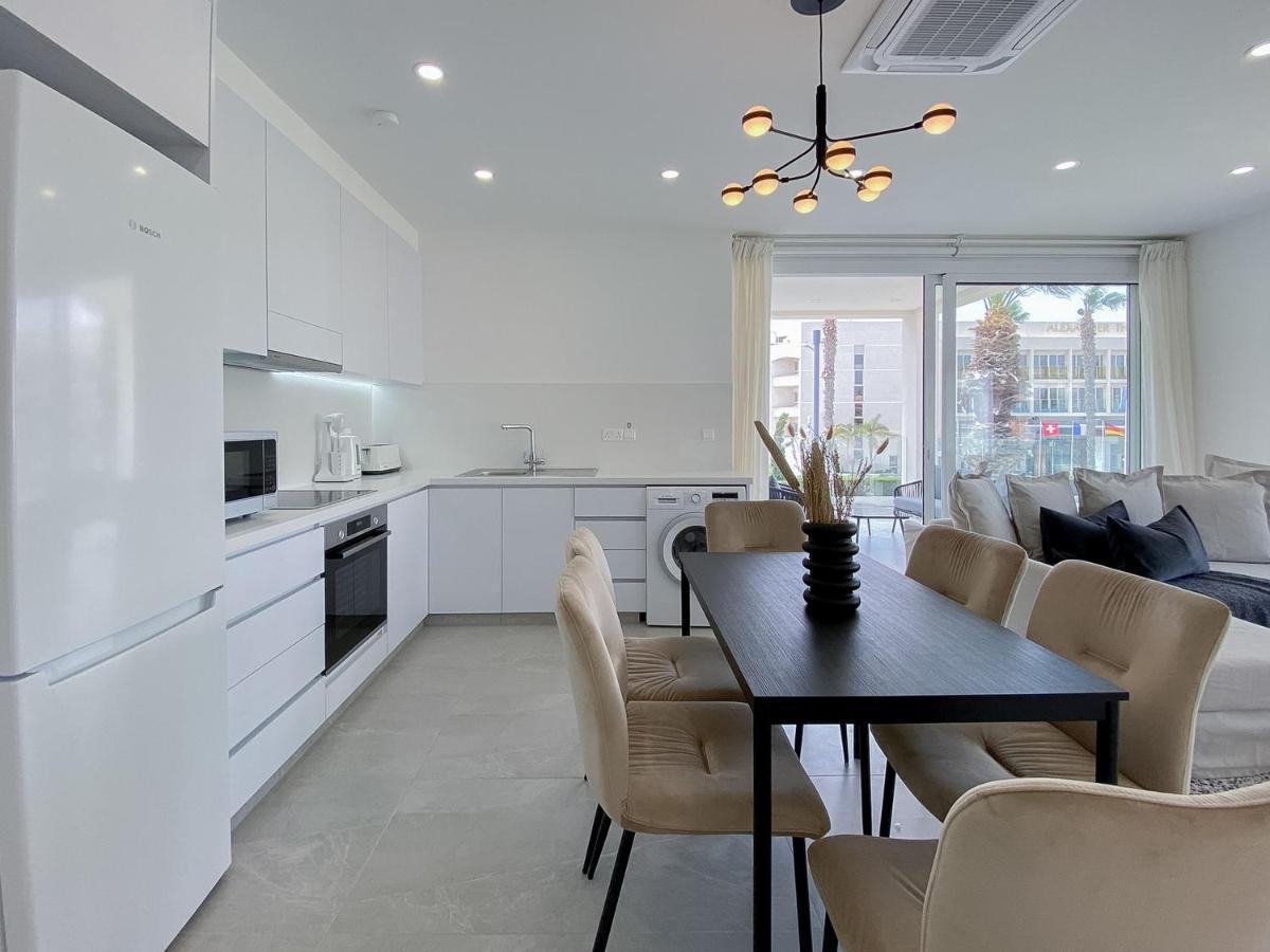 Phaedrus Living: Seaview Luxury Flat Limnaria 134 *
