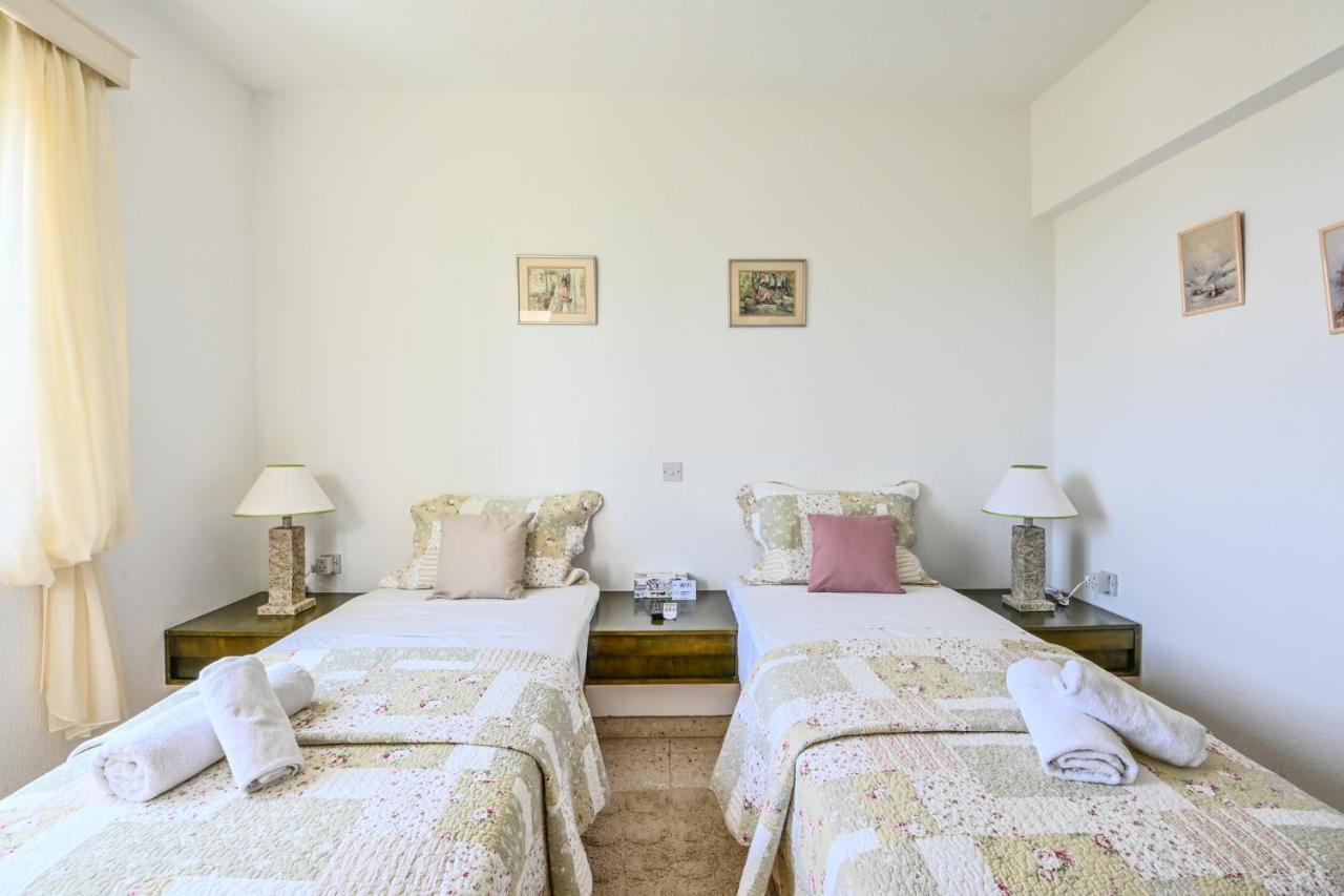 361-walk To Fig Tree Bay & Amenities Villa Protaras