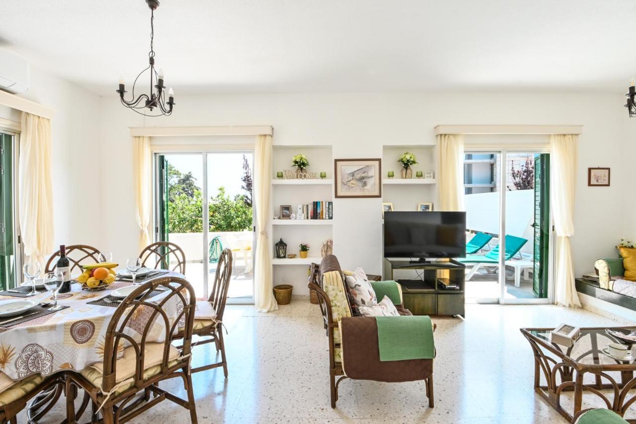 Villa 361-walk To Fig Tree Bay & Amenities Protaras