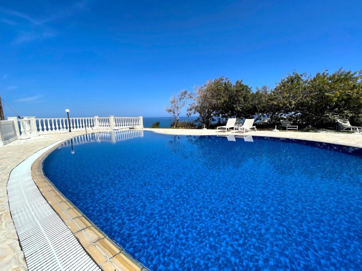 Nysa7 Villa Paphos
