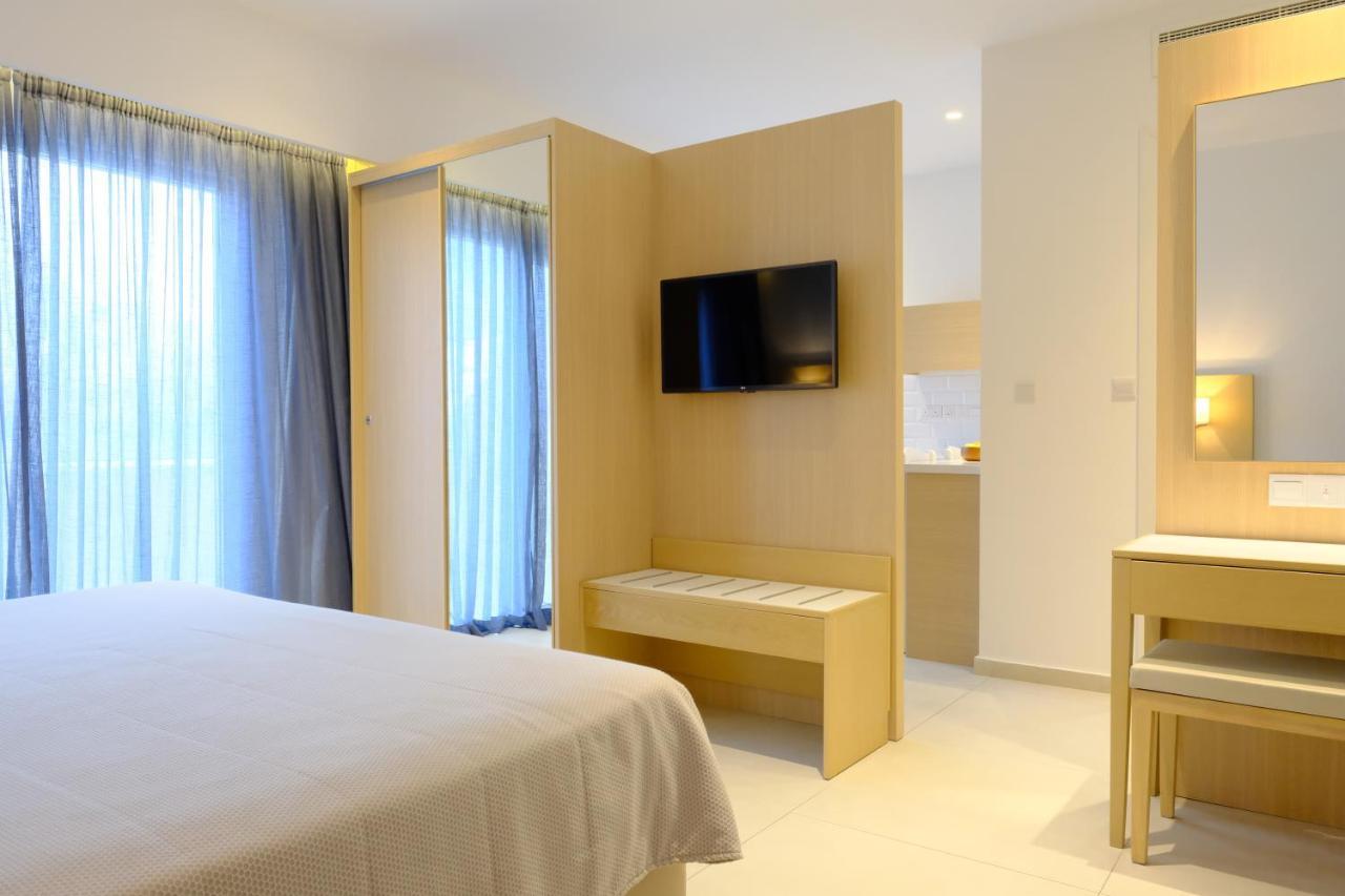 Hotel Sunrise Oasis & Waterpark Protaras