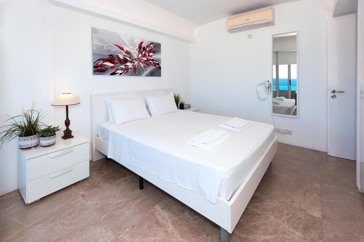 Apartment Marina - Beachfront *