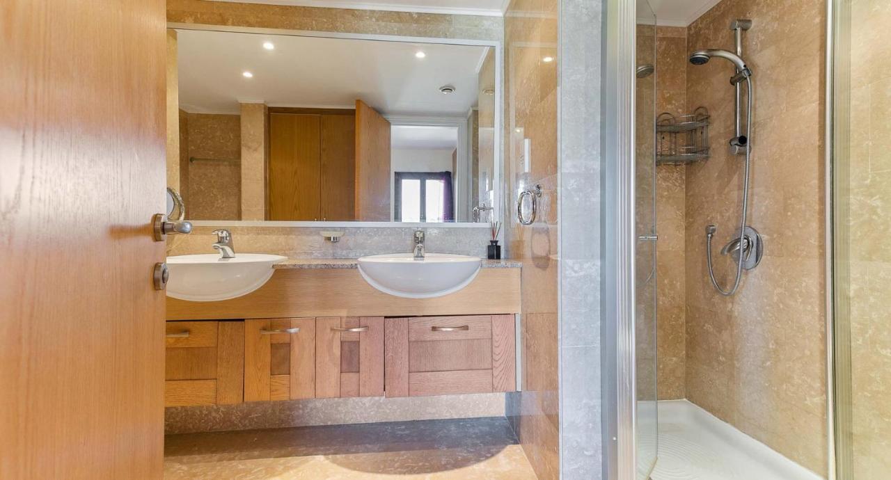Villa Fantastic Junior Cz02 Salamis With Gorgeous Views, Aphrodite Hills *