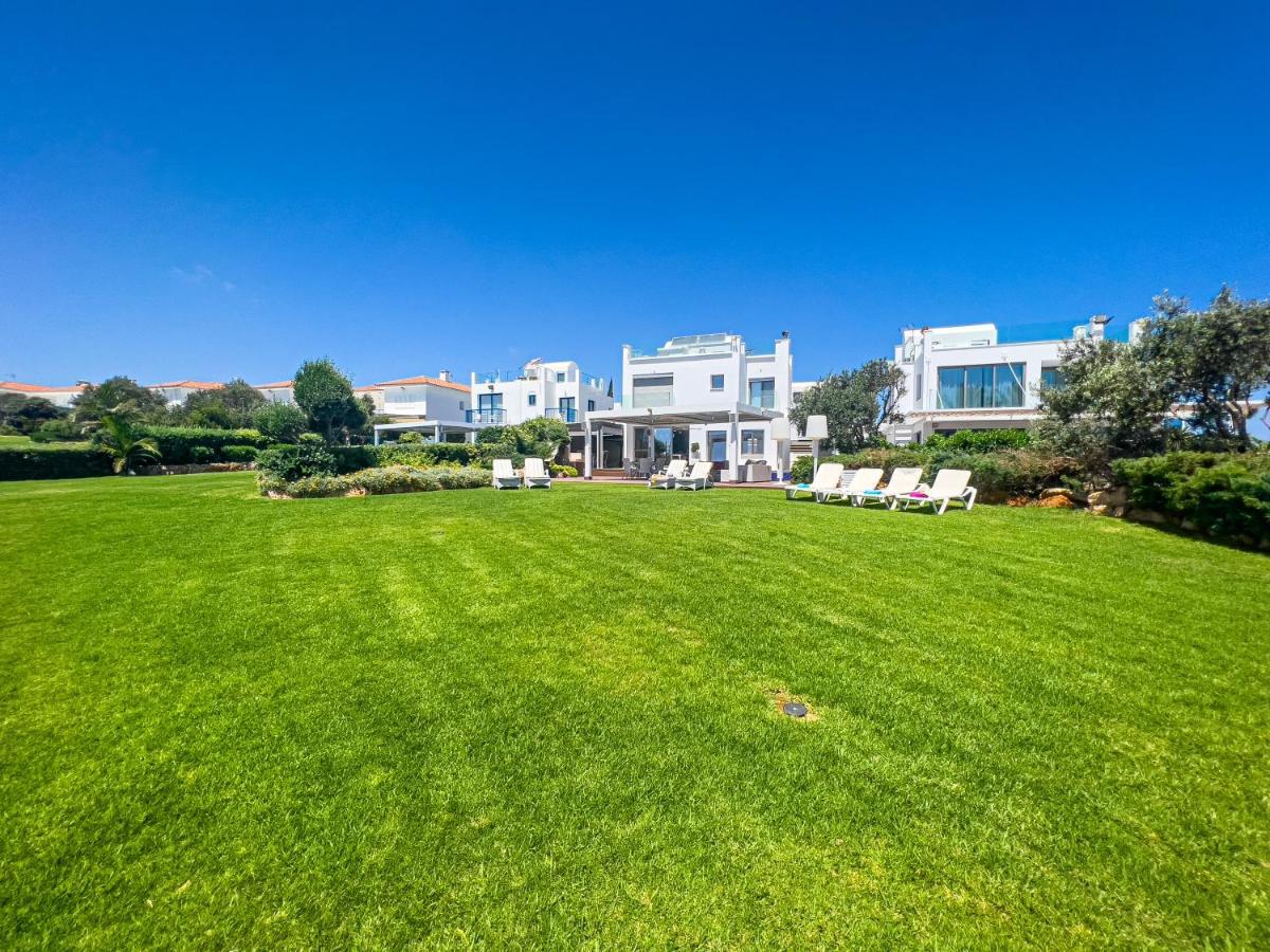 Erato Seafront Luxury