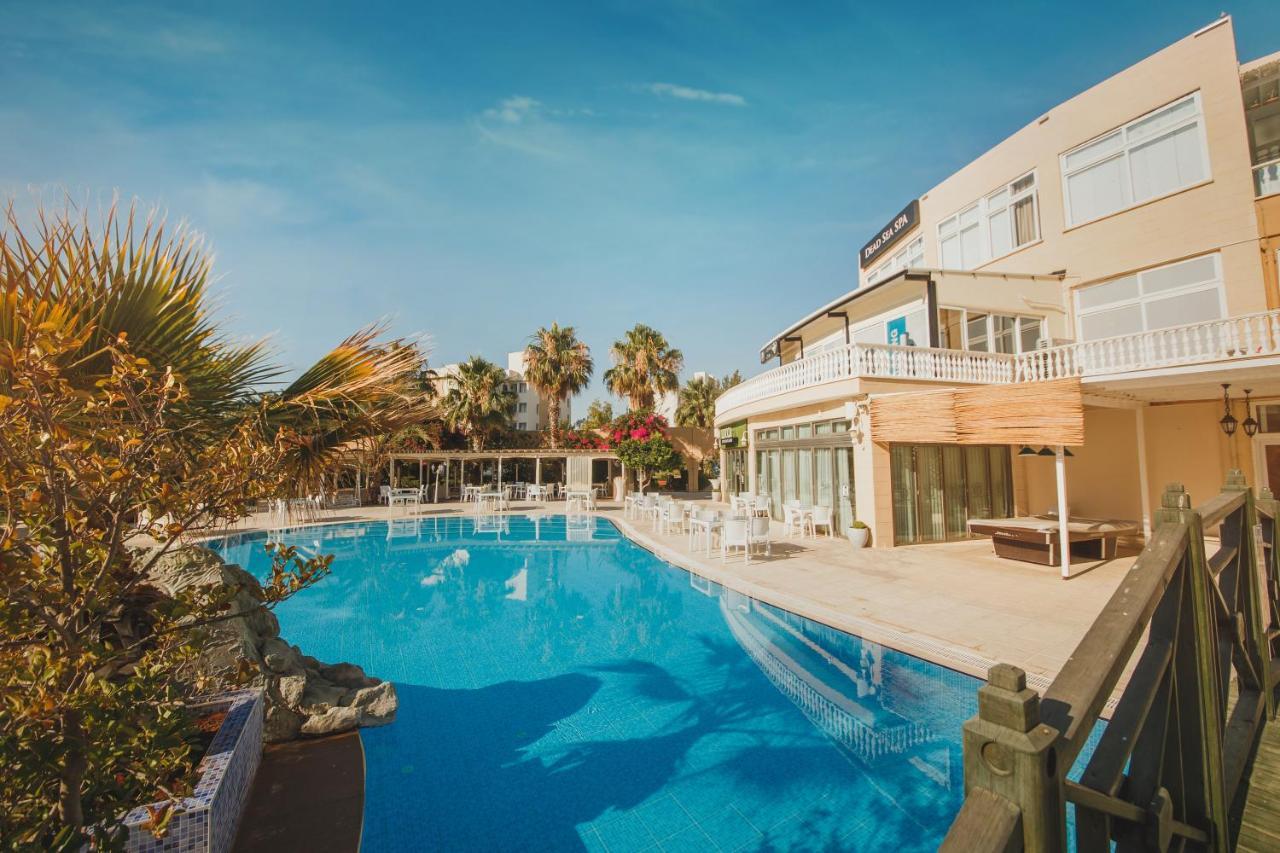 Luxury Two Bedroom In Caesar & Spa, Long Apartment