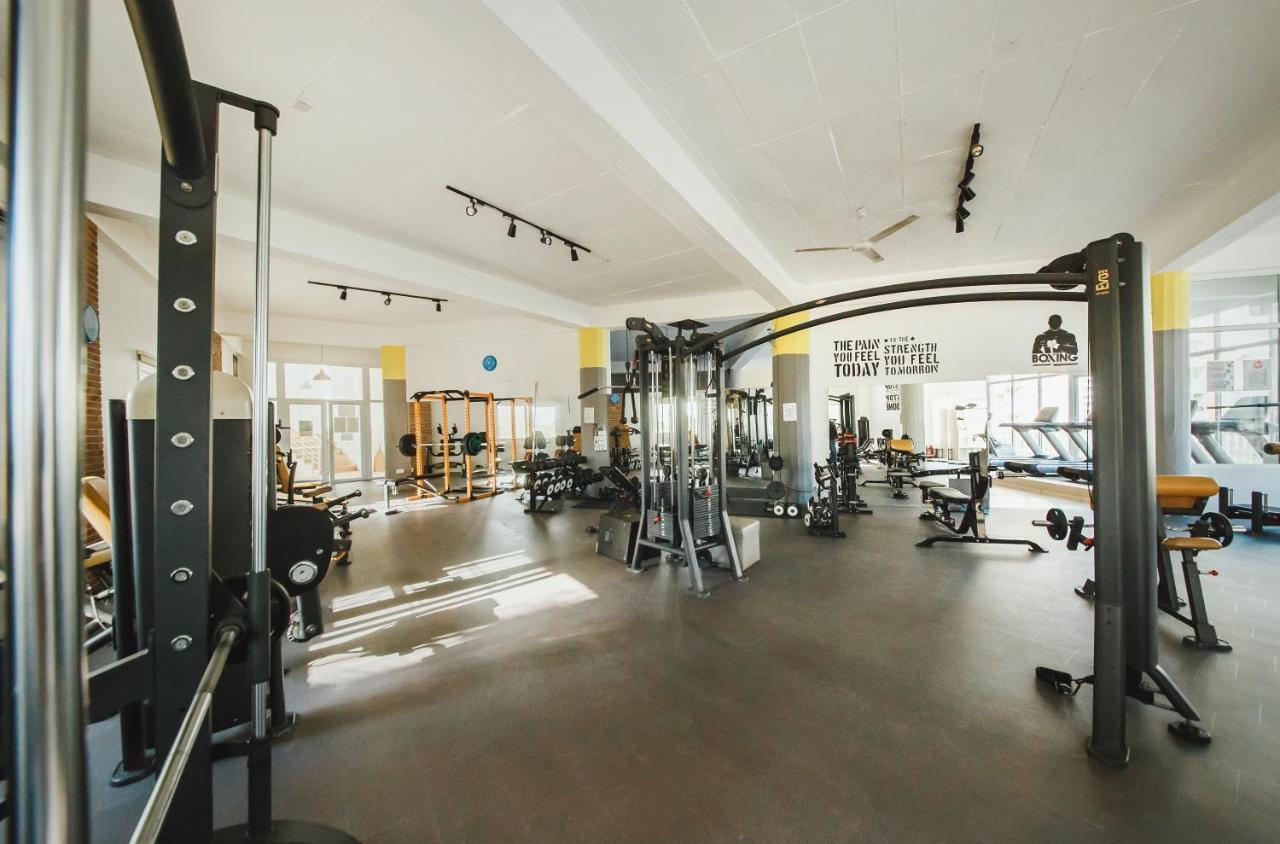 Luxury Two Bedroom In Caesar & Spa, Long