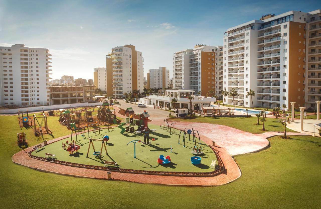 Apartment Luxury Two Bedroom In Caesar & Spa, Long