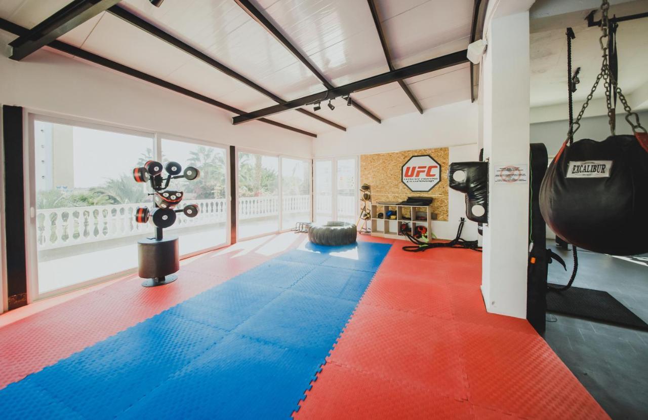 Ground Floor In Caesar & Spa, Long Beach * Perivolia tou Trikomou