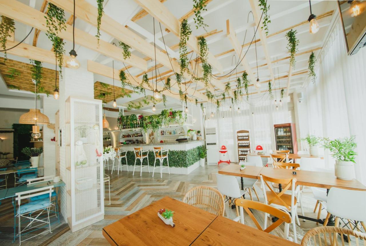 Ground Floor In Caesar & Spa, Long Beach