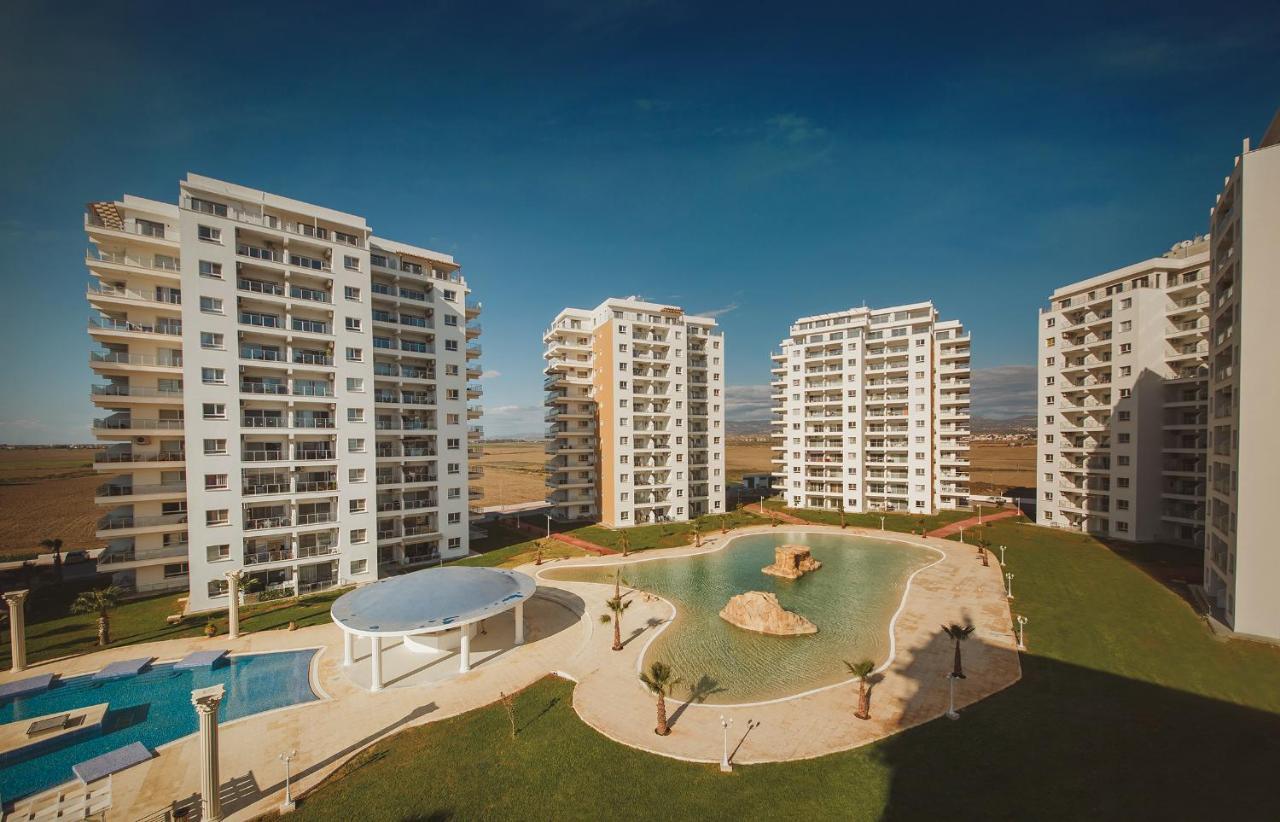 Apartment Deluxe Two Bedroom In Caesar & Spa, Long *
