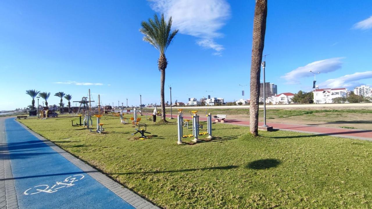 Apartamento Royal Life Poseidon A With A Sea View In Long