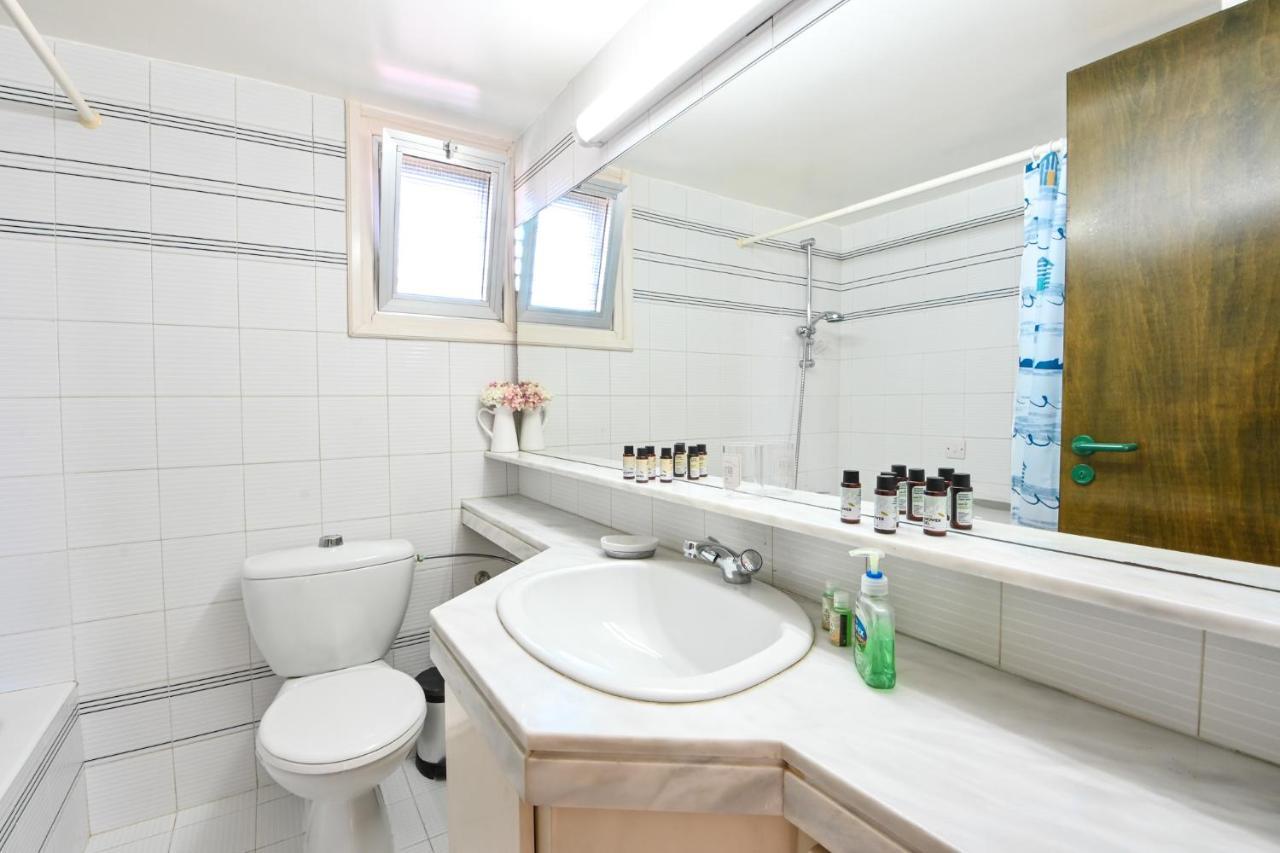 361-walk To Fig Tree Bay & Amenities