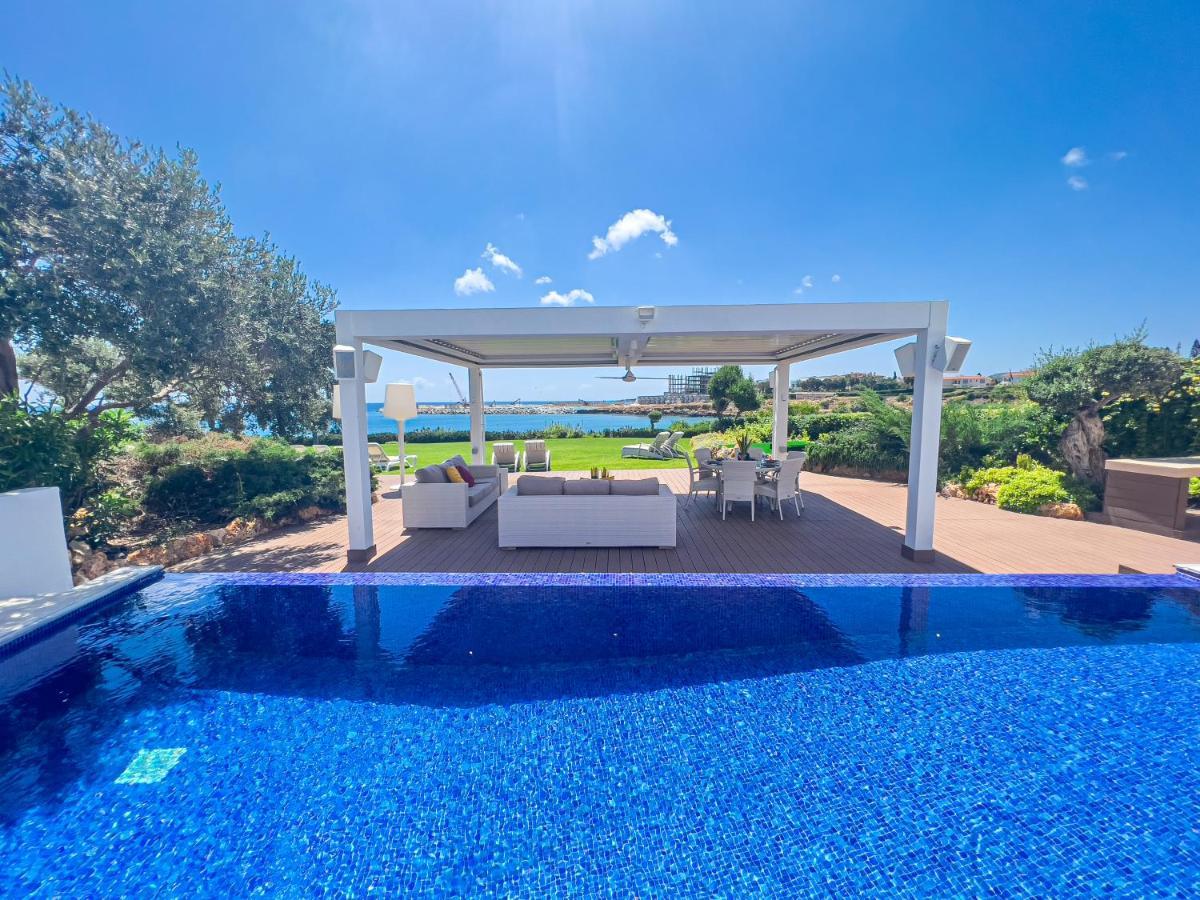 Pousada Erato Seafront Luxury