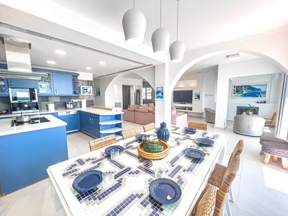 Erato Seafront Luxury * Protaras