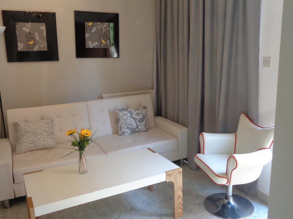 Aparthotel Irene's