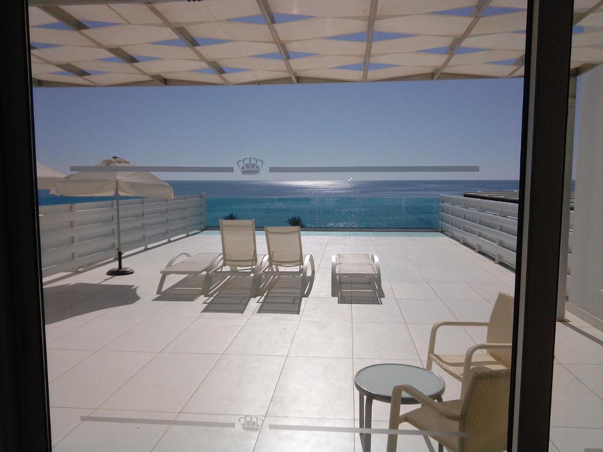 Resort King Evelthon &