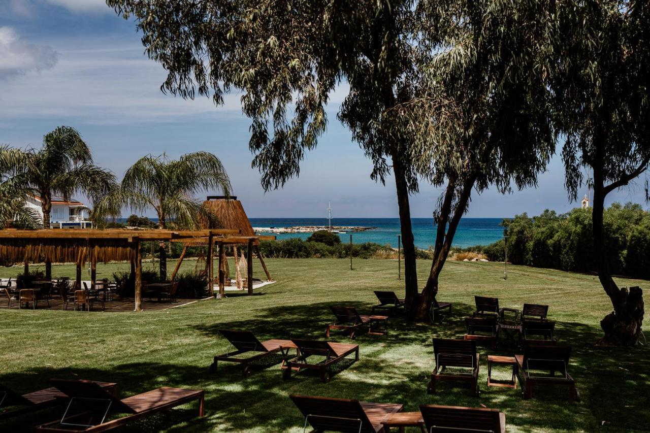 Cavo Zoe Seaside