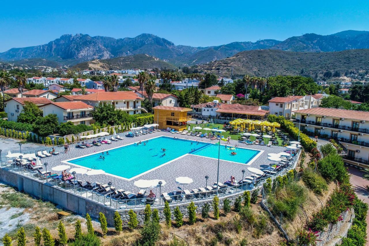 Riverside Garden & Suna's Club Hotel Krini