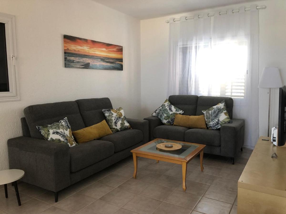 Kings Palace - Stylish, Modern 2 Bed With Sea Views Apartment Paphos