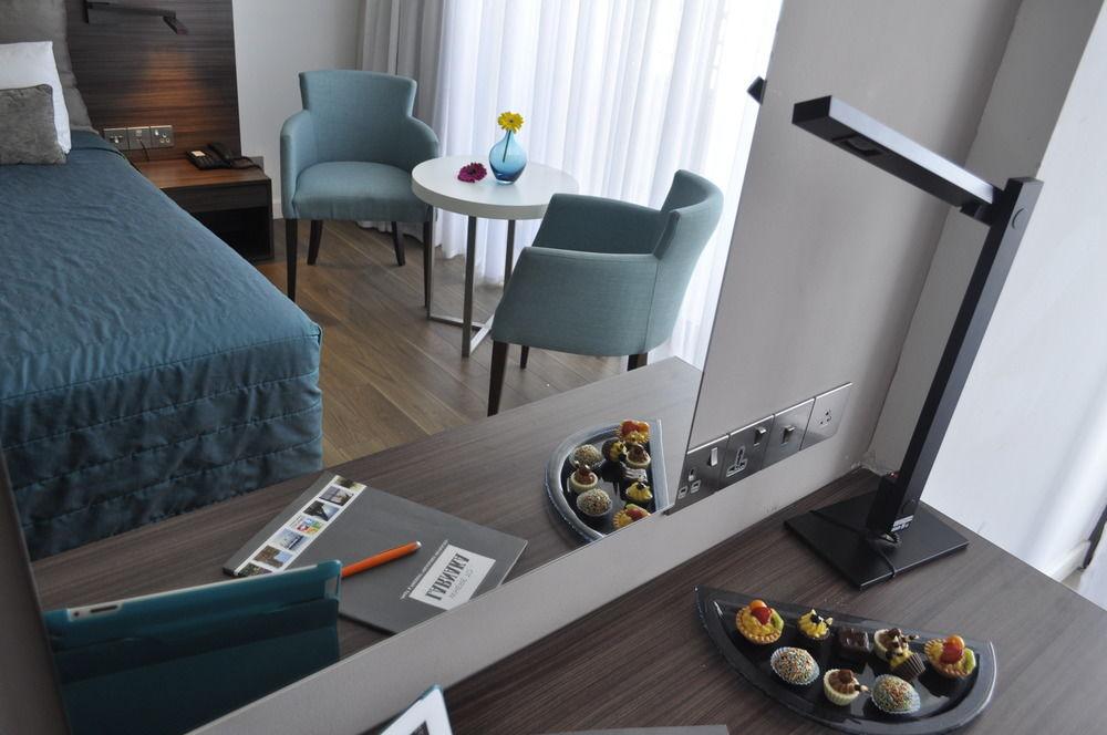 Hotel Sun Hall