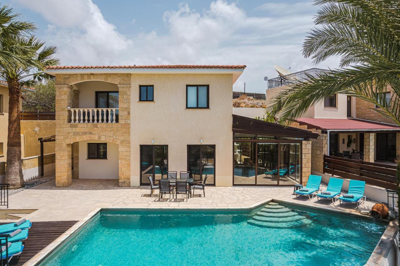 Host & - Sunset Villa *