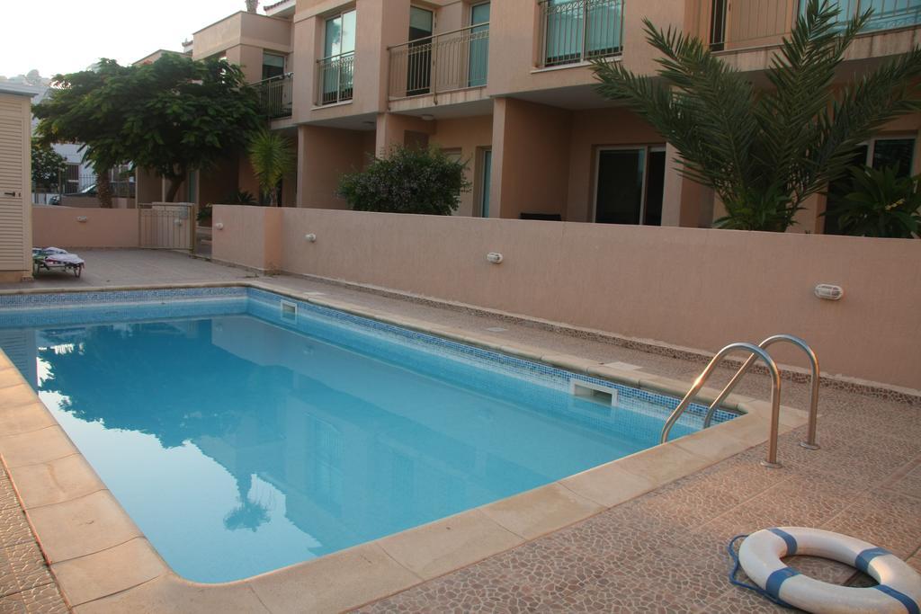 Theos Holiday Houses