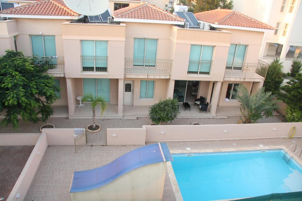 Theos Holiday Houses Holiday home Paphos