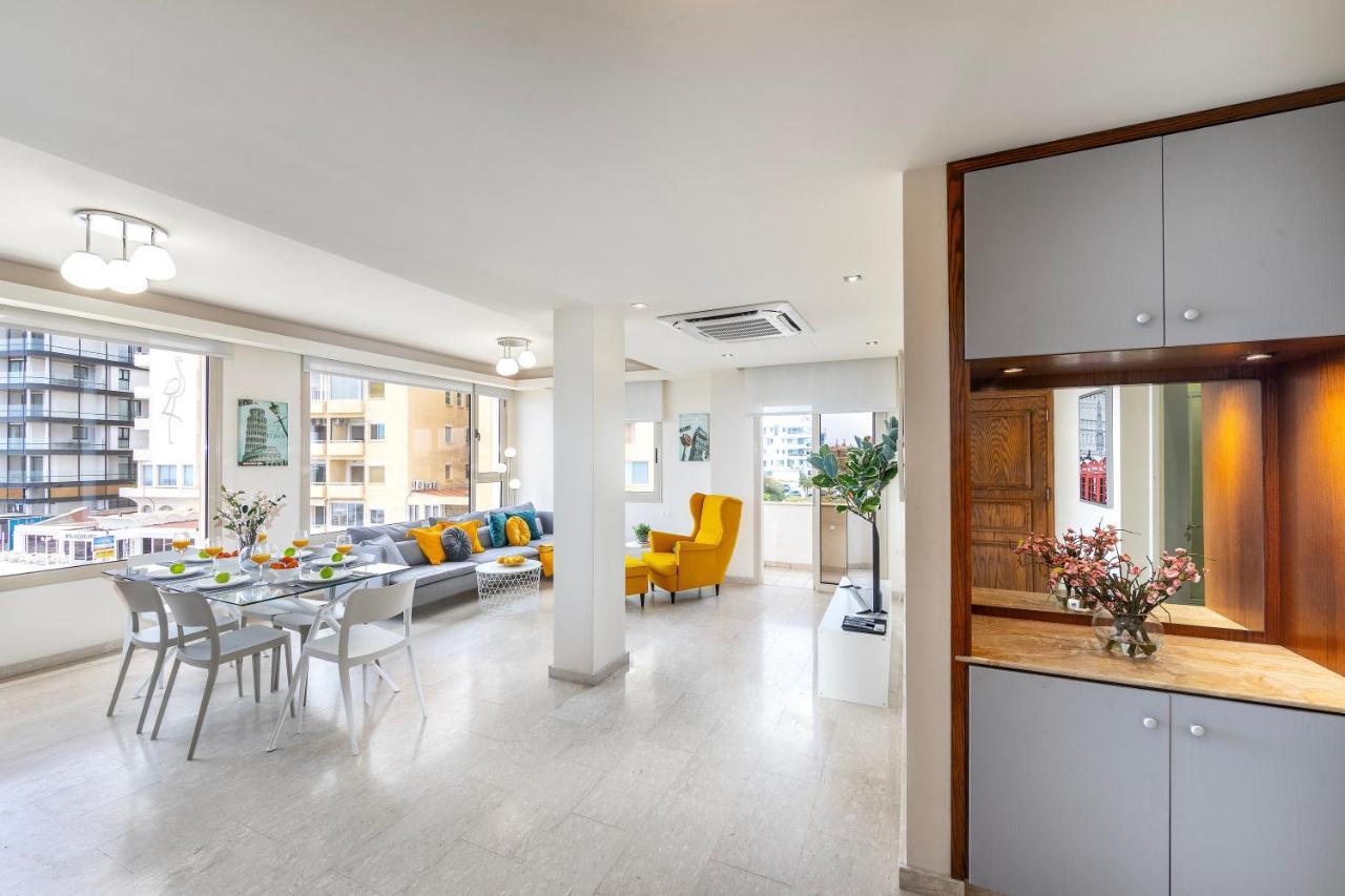 Apartment Mackenzie Beachfront Eftyhia