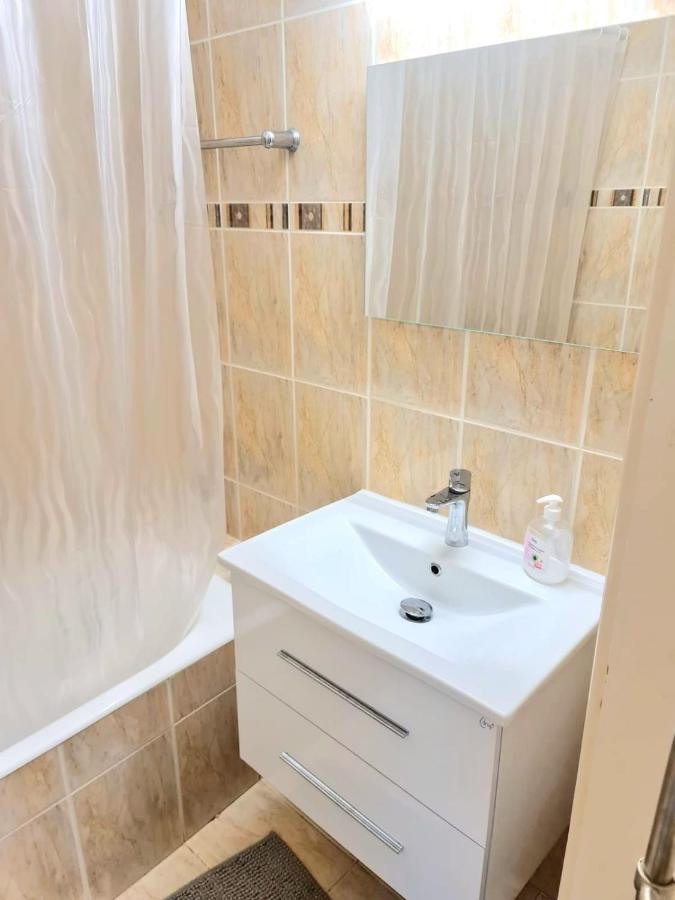 Apartamento Stunning Views' With Pool Paphos