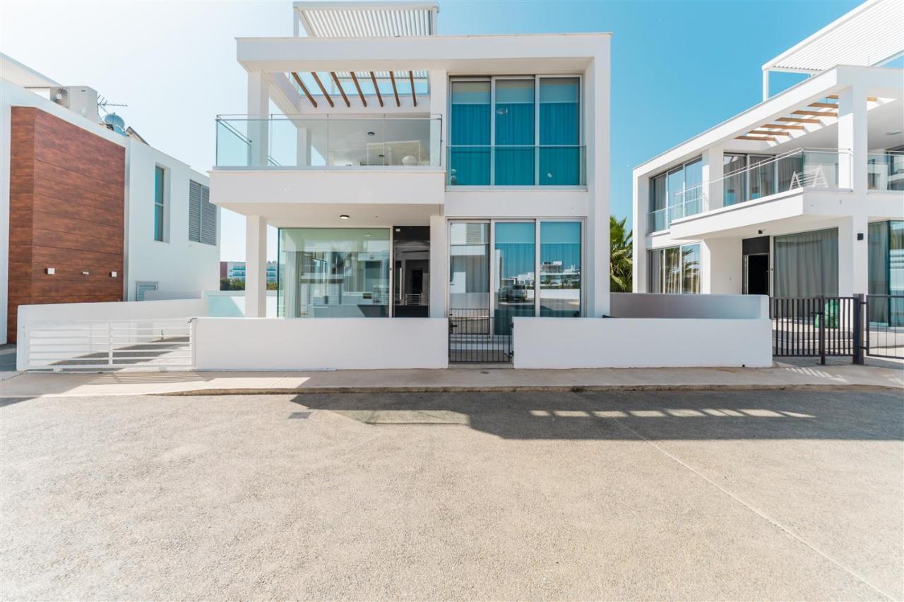 Villa Imperial Jade V2 - Semeli In Protaras *