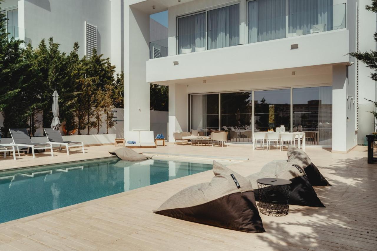 Beachfront Blue Waves Villa Protaras