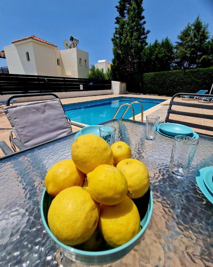 3 Bedroom Villa, Close To Coral Bay Strip And The Pousada