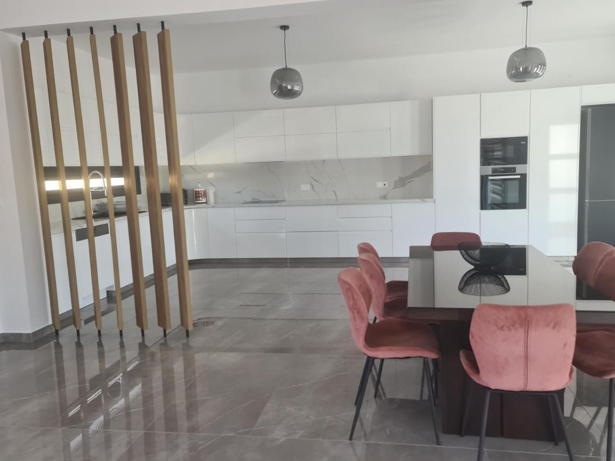 Villa Eva Luxury Lachi