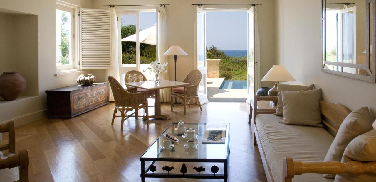 Anassa 5*