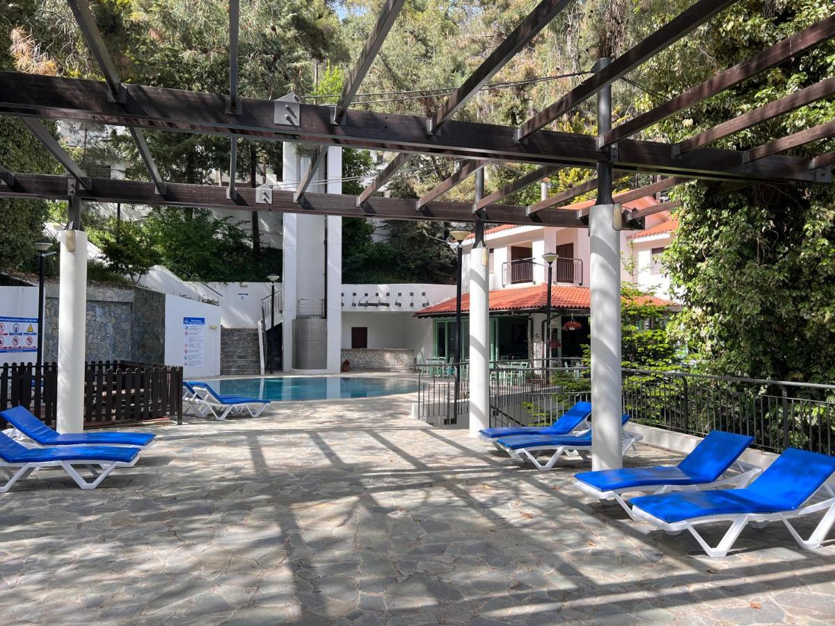 Poed Residences 3*