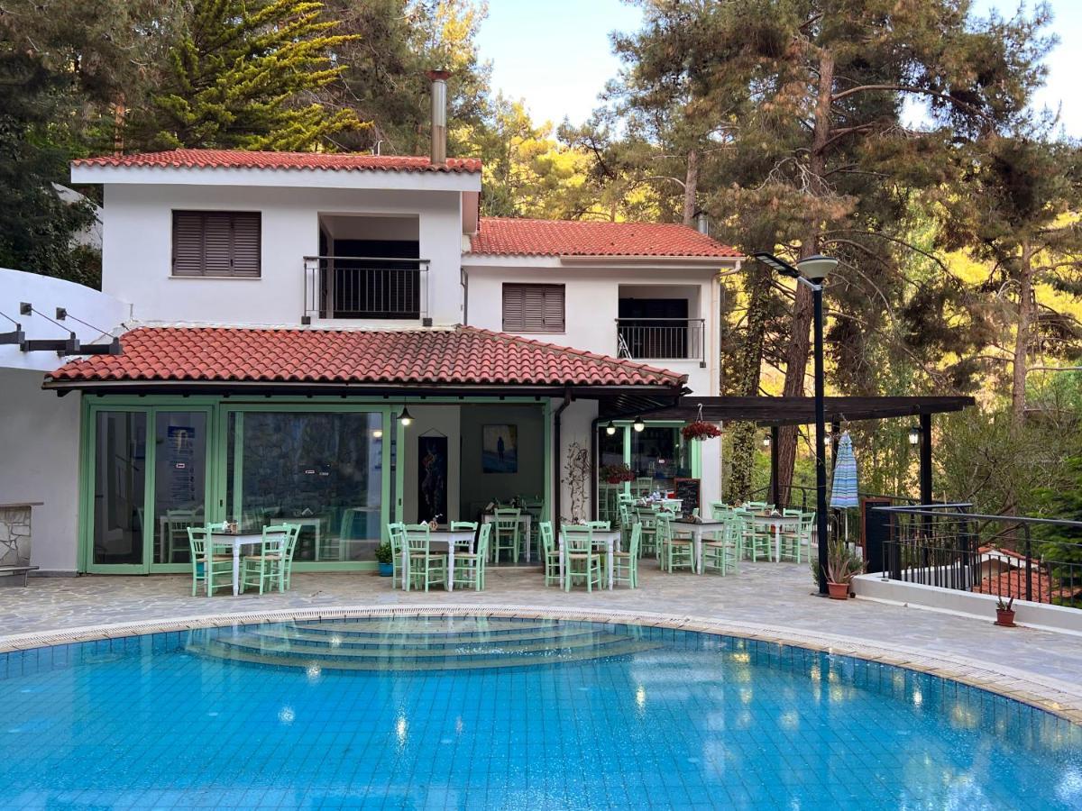 Poed Residences Platres