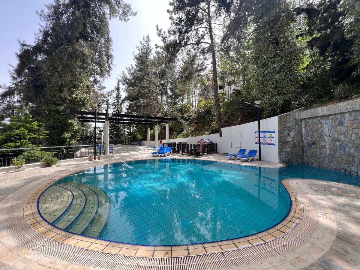 Poed Residences 3*