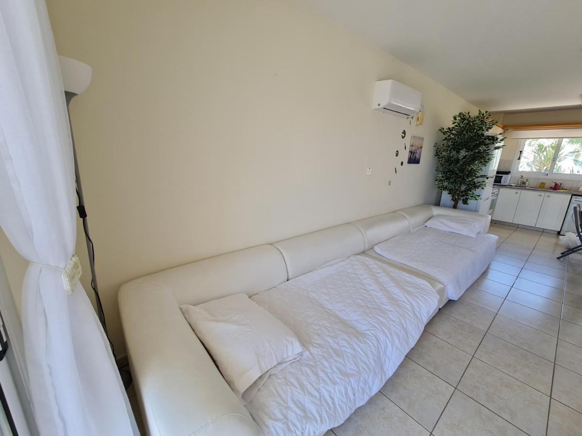 Stunning Views' With Pool Apartamento