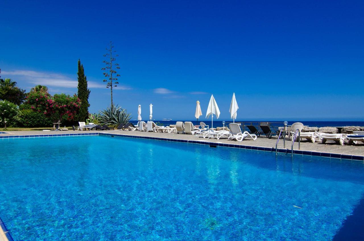Gulf Palace * Limassol