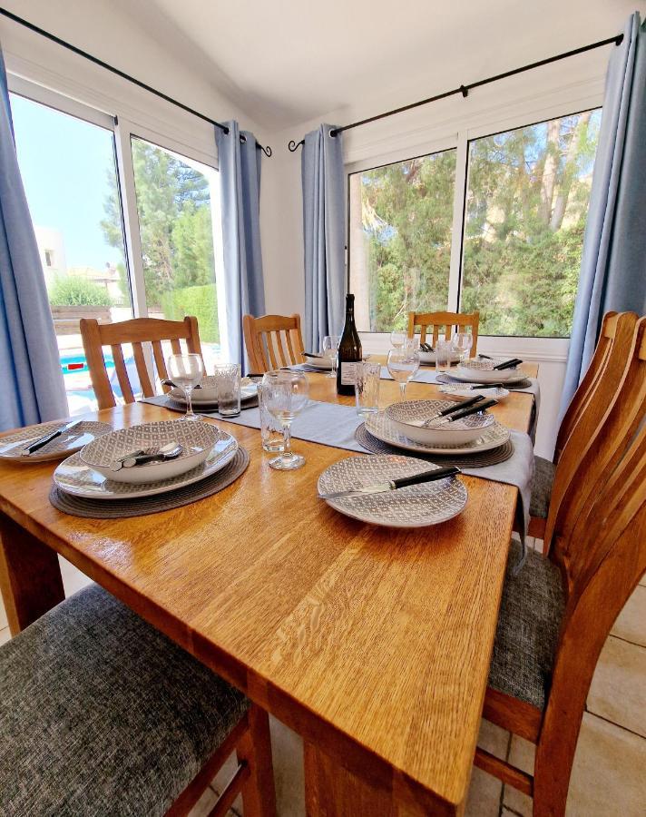 Pousada 3 Bedroom Villa, Close To Coral Bay Strip And The Paphos