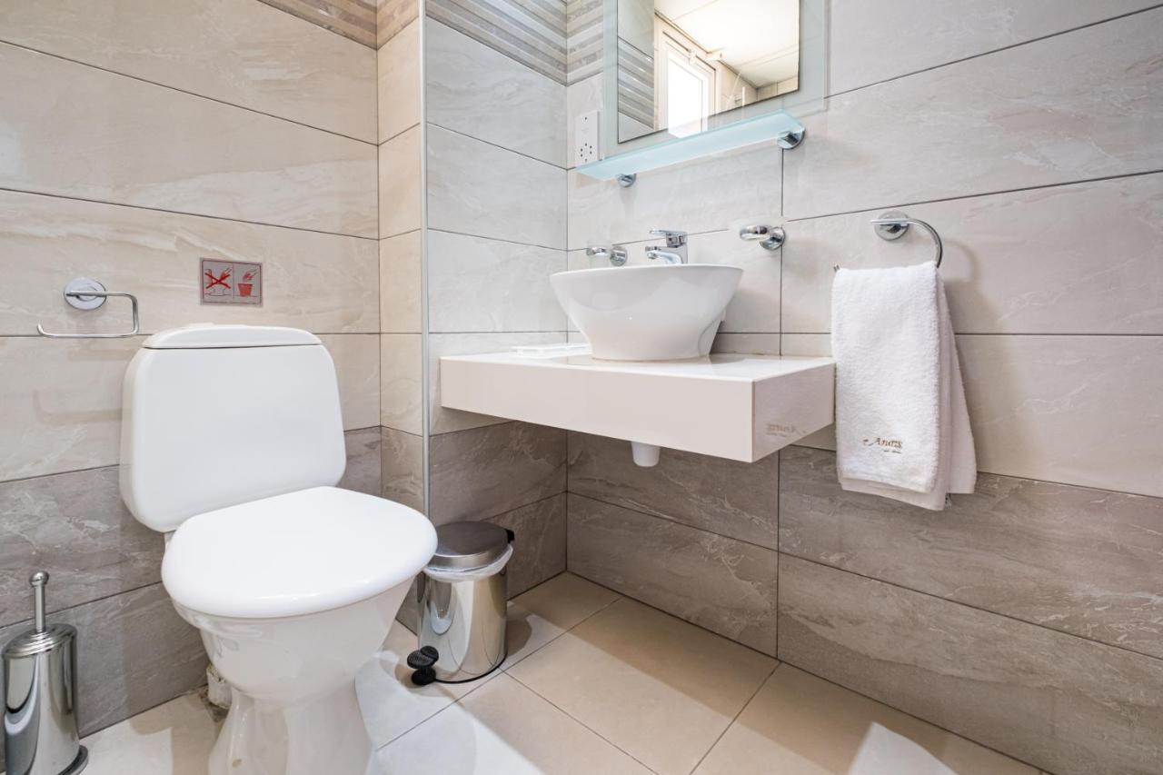 Anais Bay Hotel 3*