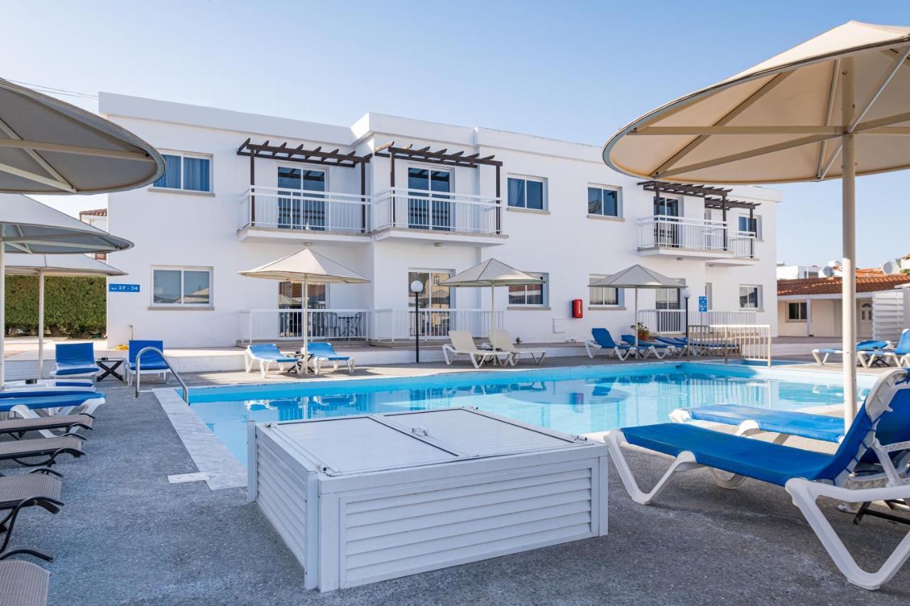 Hotel Anais Bay 3*