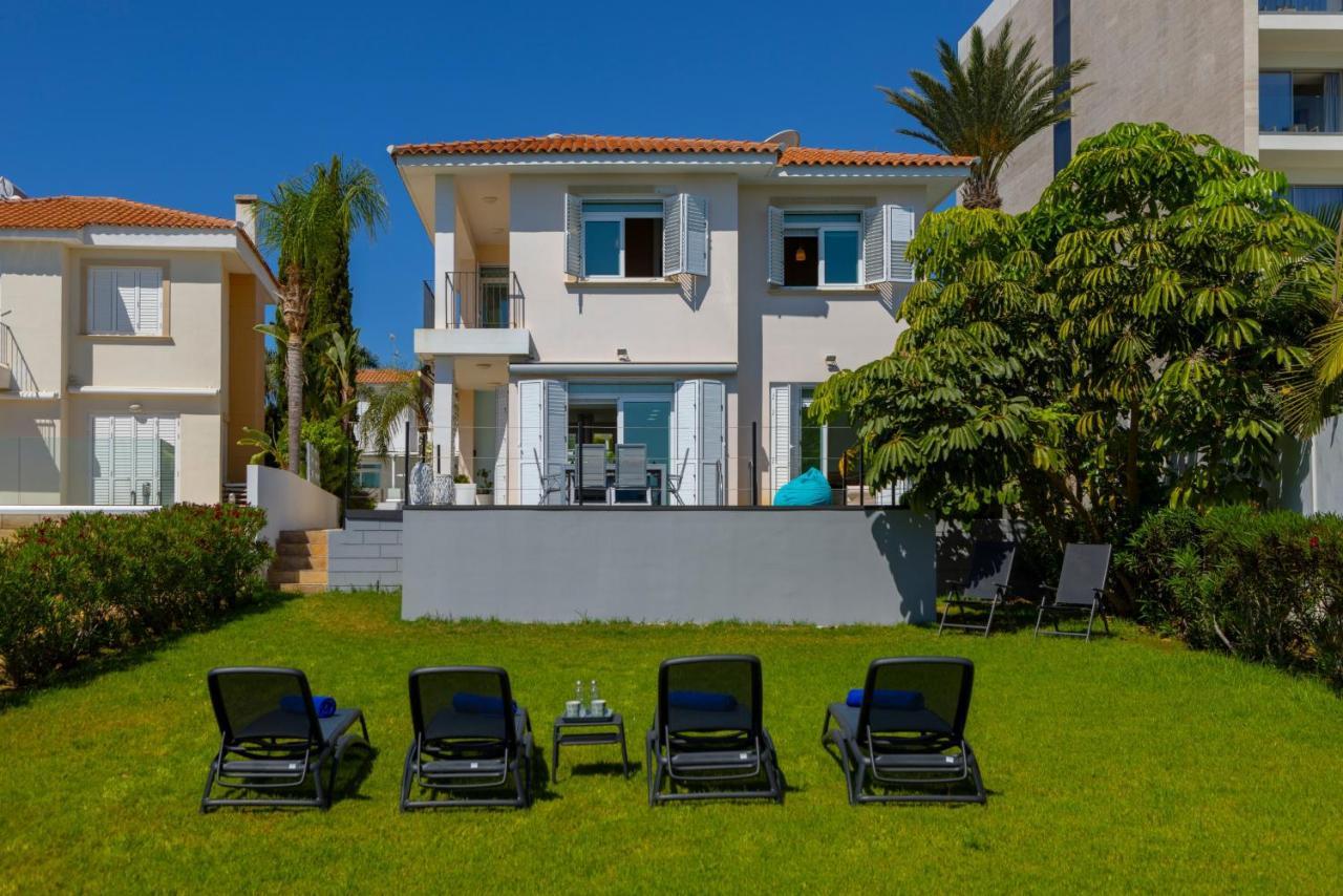 Sunrise Zen Seafront Villa