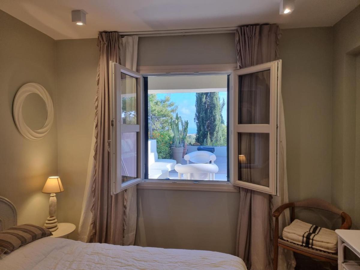 Exquisite Golf With Sea, 8tee, Views, In Aphrodite Hills Golf Villa Kouklia