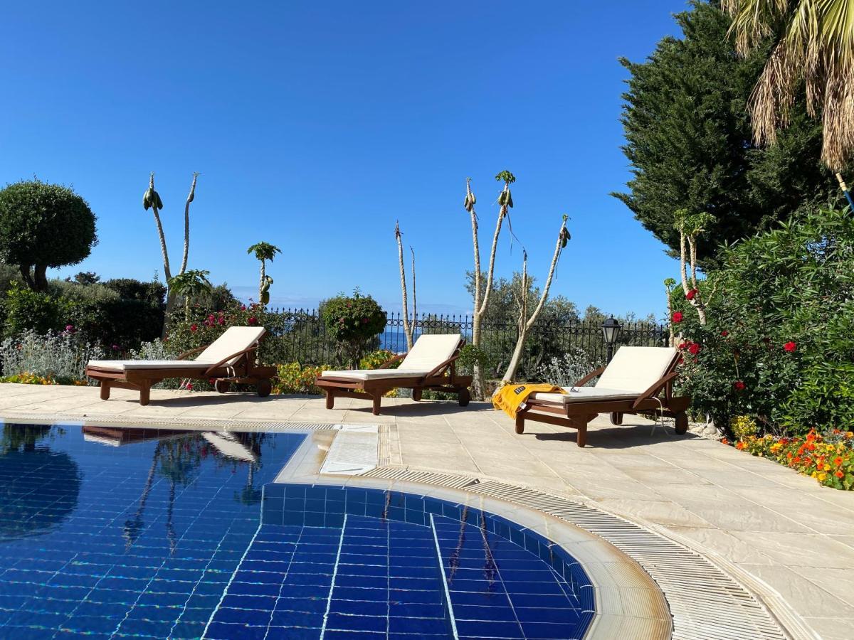 4 Bedroom Deluxe With Mountain And Sea View Kyrenia (Northern Cyprus)