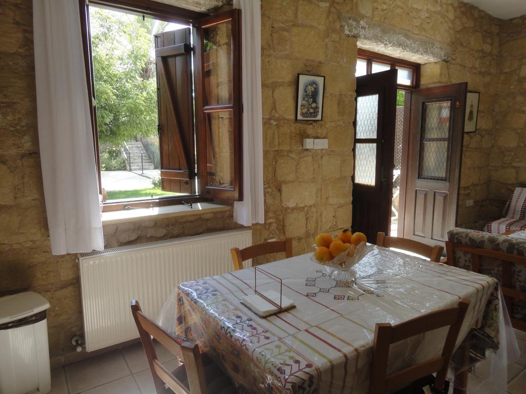 Appartement Spanos House *