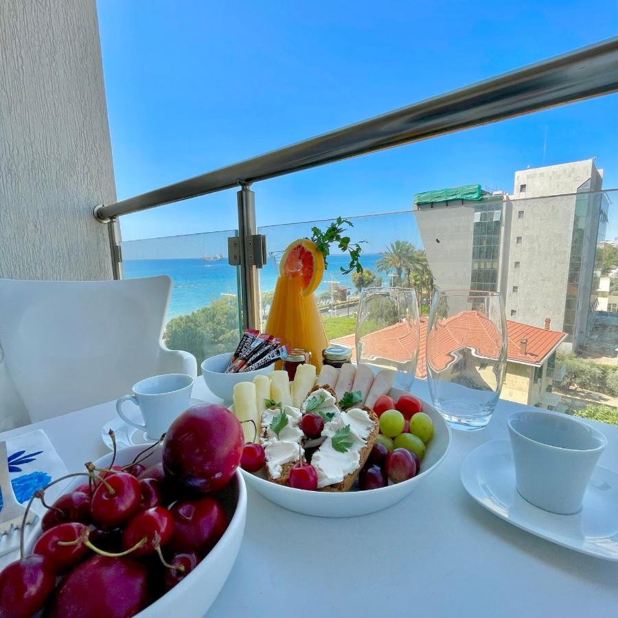 Sea-view Apartment
