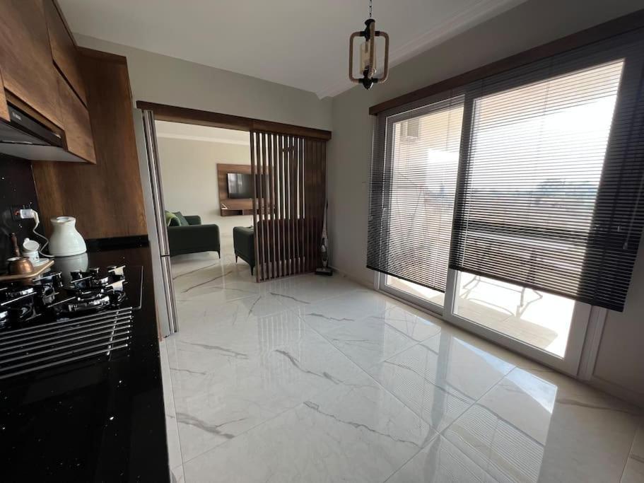 Apartment New Sea View Flat In Long Perivolia tou Trikomou