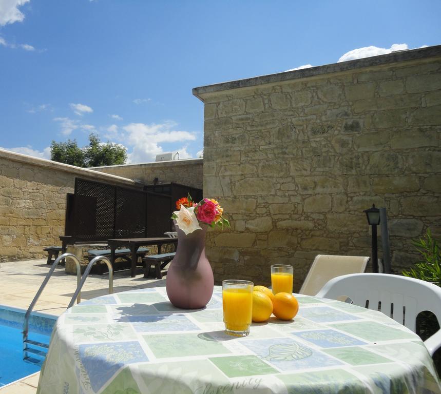 Spanos House Appartement *